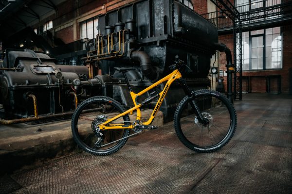 Nukeproof Mega Alloy Pro