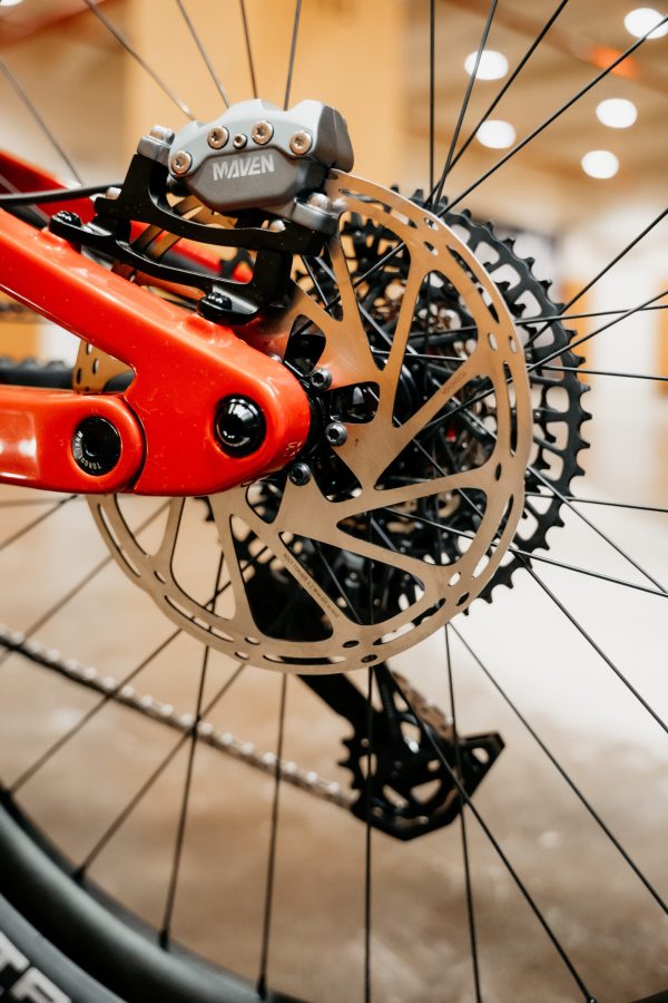 Nukeproof Mega Carbon Pro