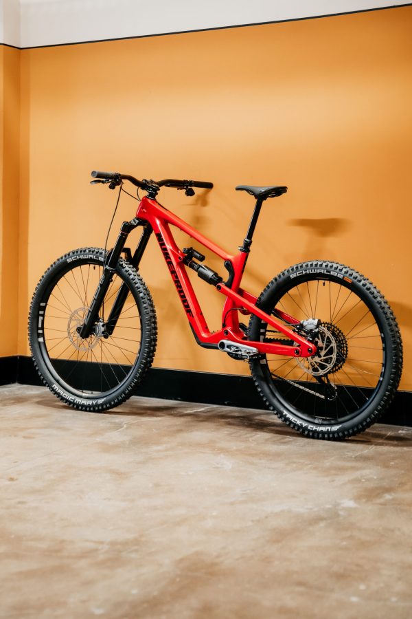 Nukeproof Mega Carbon Pro