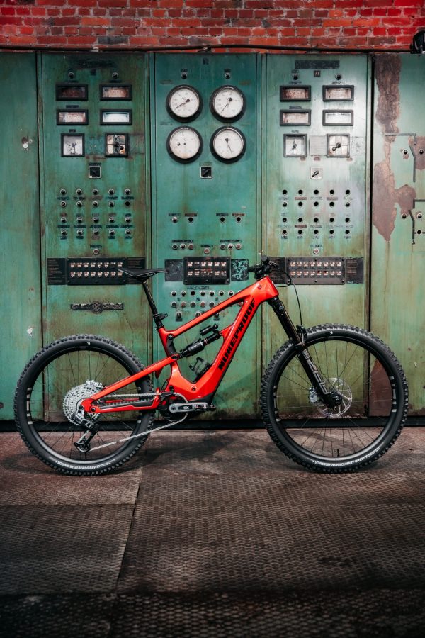 Nukeproof Megawatt Pro