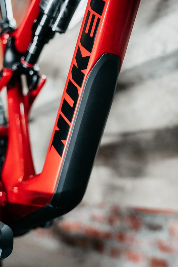 Nukeproof Reactor Carbon Pro 290