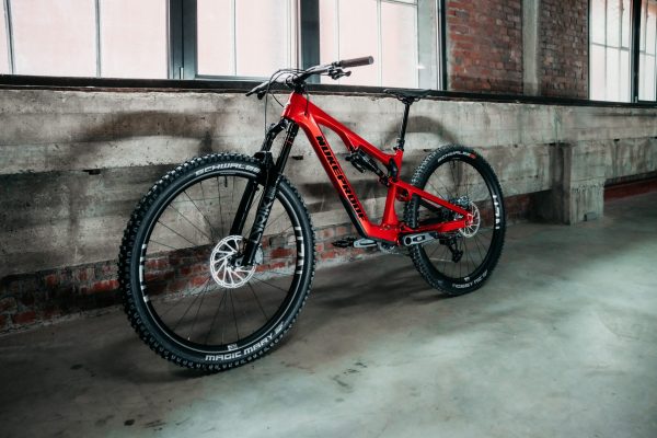 Nukeproof Reactor Carbon Pro 290